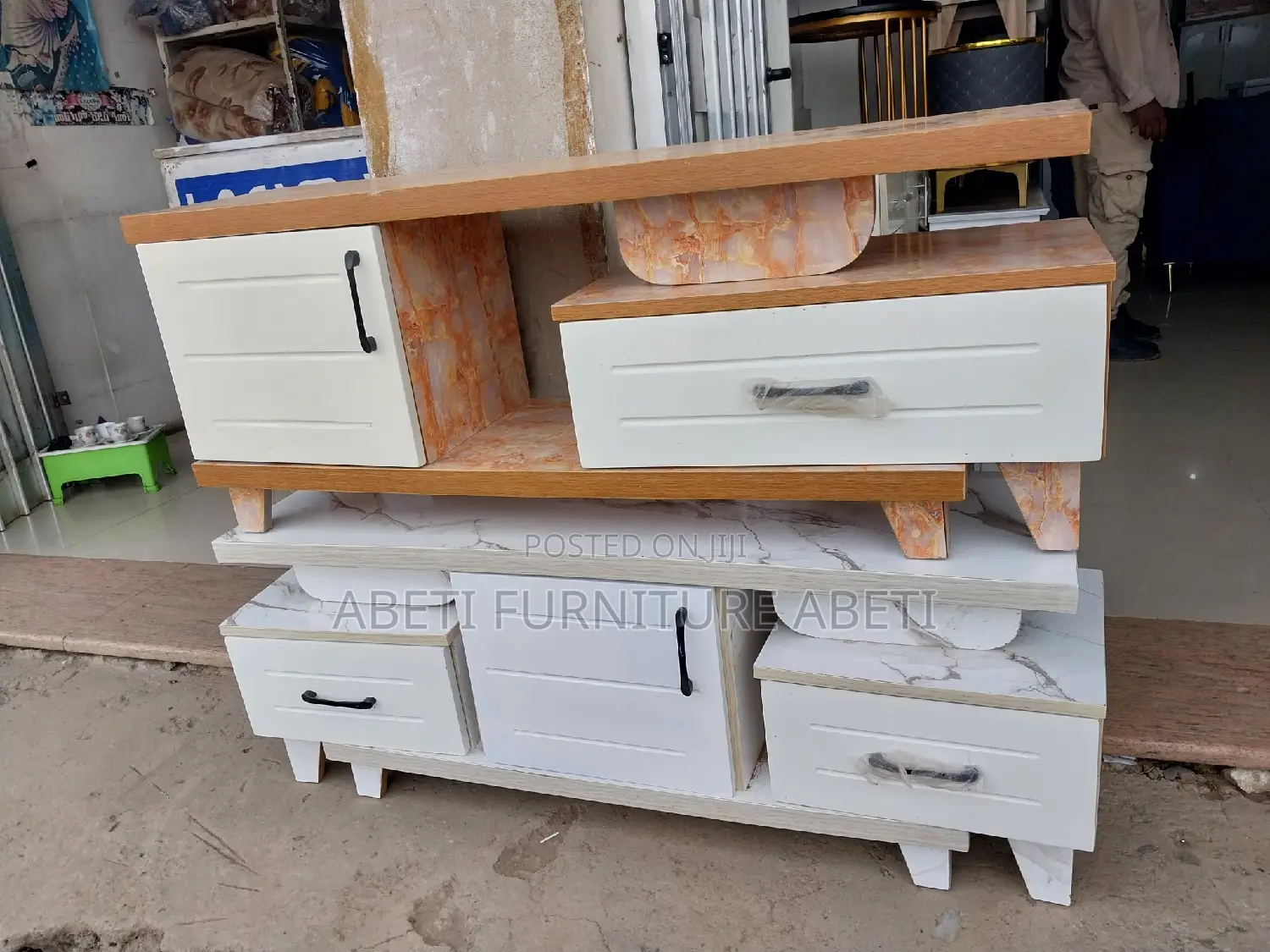 1.20ቲቪስታንድ