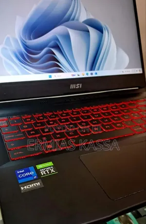 New Laptop MSI Katana GF66 16GB Intel Core I7 SSD 1T