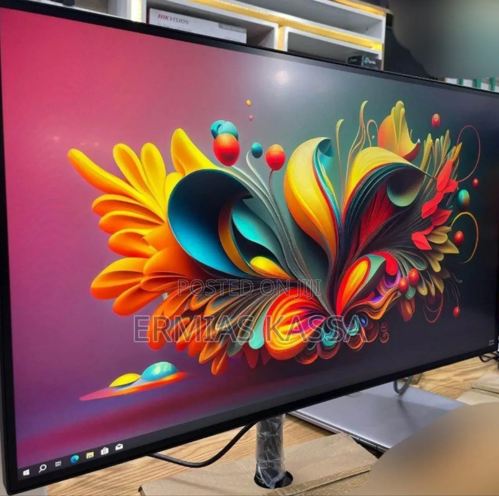 LENOVO 27" Inch Frameless Monitor