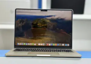 New Laptop Apple MacBook Air 2024 M3 13-Inch 8GB Apple M3 SSD 256GB