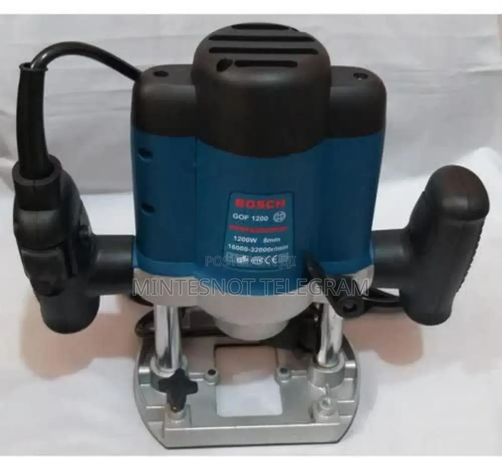 Bosch Router 
በተለያዩ እንጨቶች