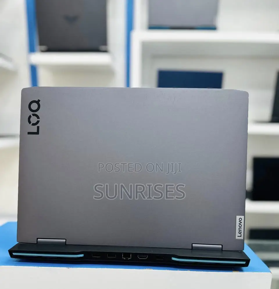 New Laptop Lenovo LOQ 15IRH8 16GB Intel Core I7 SSD 1T