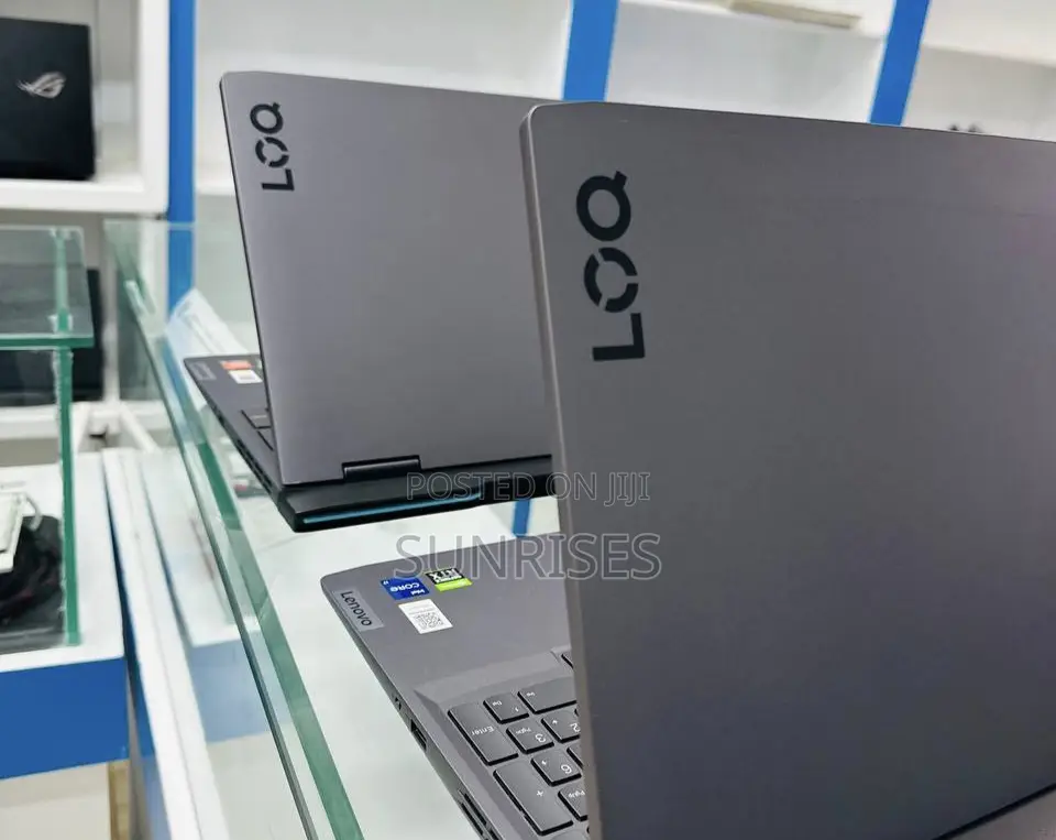 New Laptop Lenovo LOQ 15IRH8 16GB Intel Core I7 SSD 1T