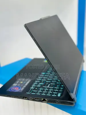 New Laptop MSI 16GB Intel Core I7 SSD 512GB