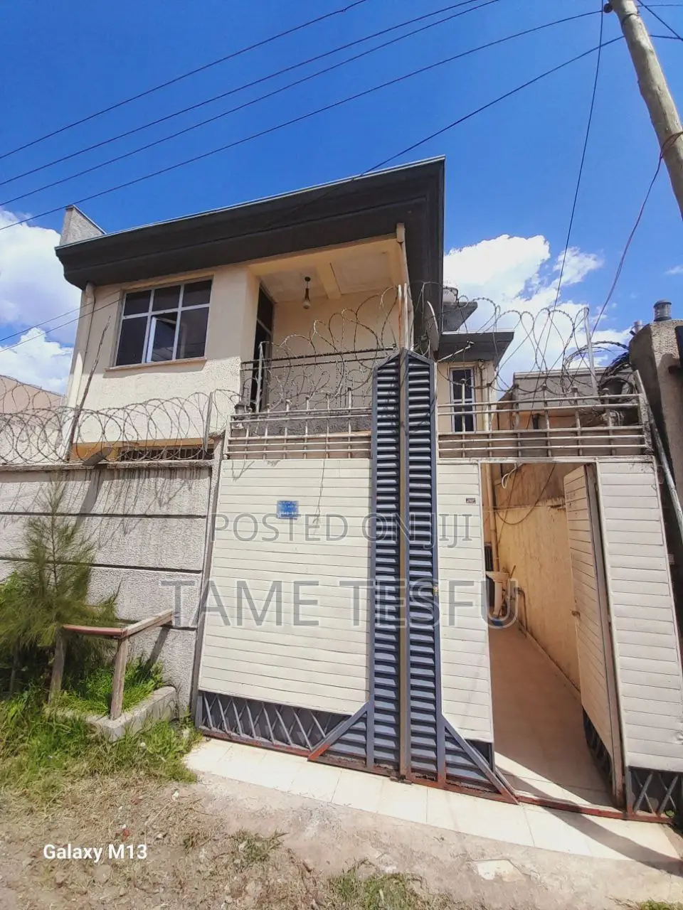 Furnished 5bdrm House in Hayat, Bole for sale