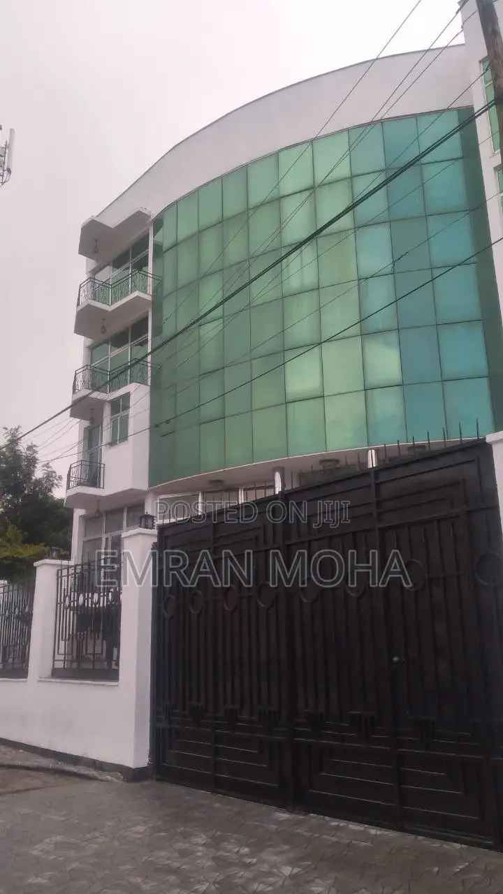 Furnished 5bdrm Apartment in Kolfe Keranio for sale