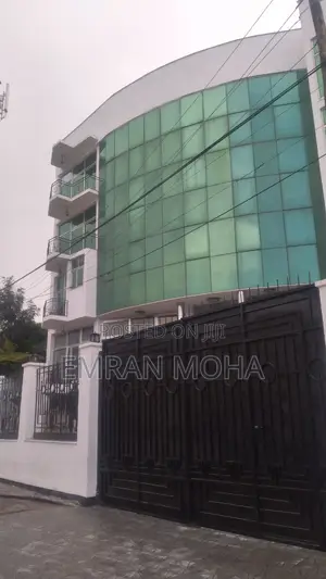 Furnished 5bdrm Apartment in Kolfe Keranio for sale