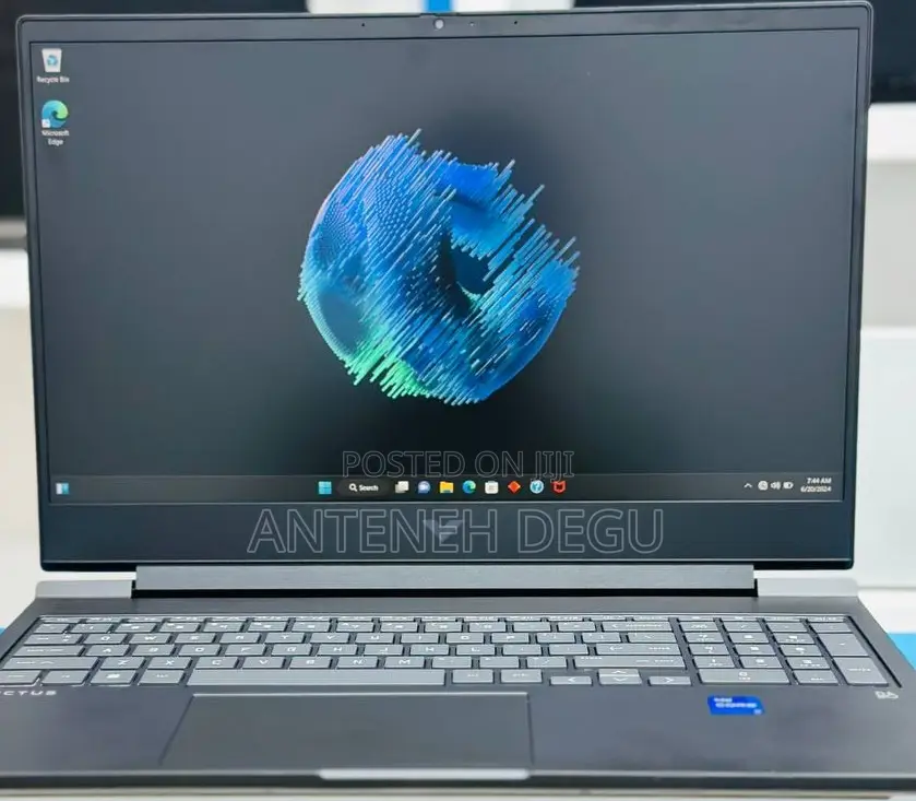 New Laptop HP Victus 16 16GB Intel Core I7 SSD 1T