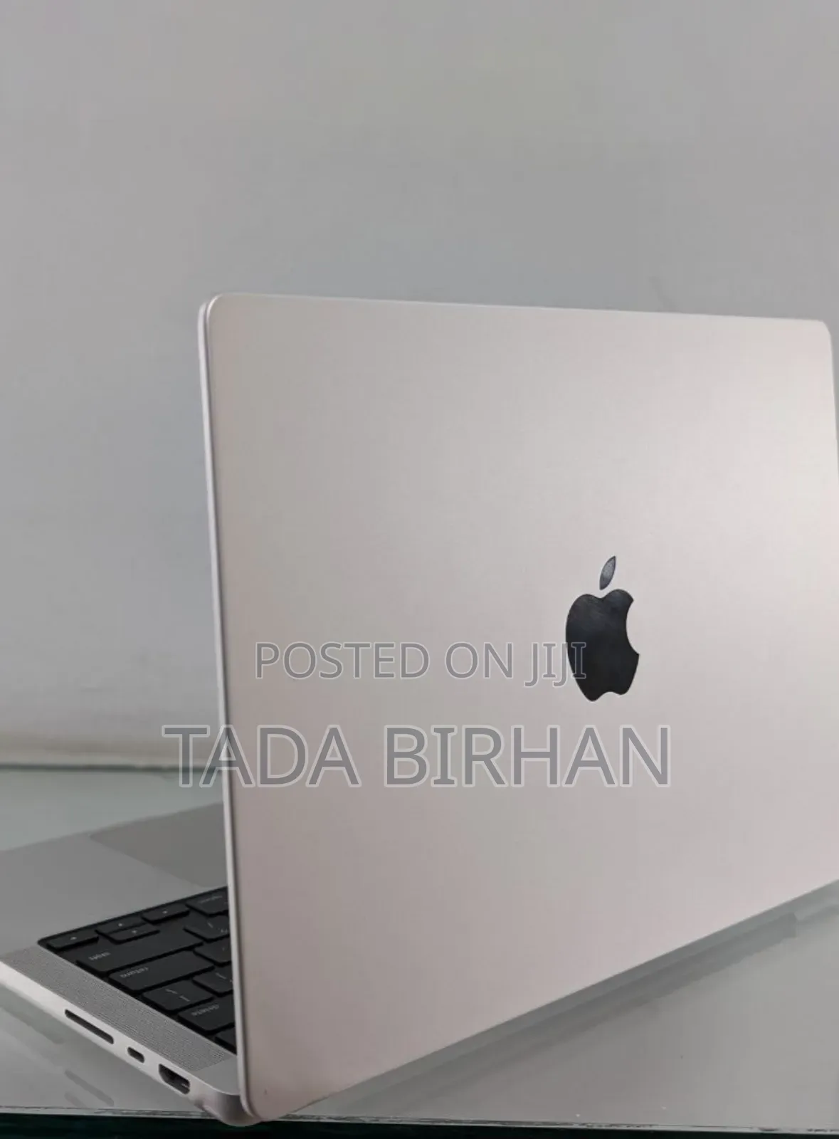 New Laptop Apple MacBook Pro M1 16GB Apple M1 Pro SSD 512GB