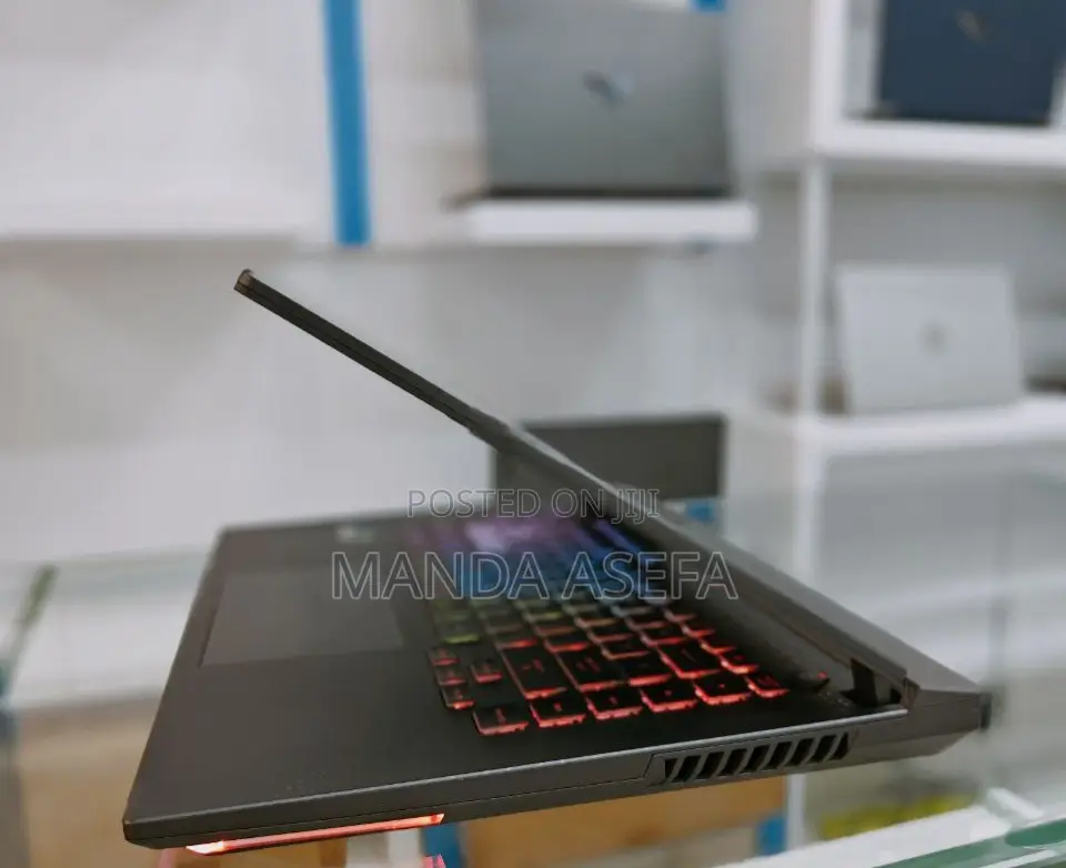 New Laptop Asus 16GB AMD Ryzen 7 SSD 1T