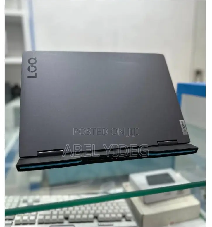 New Laptop Lenovo LOQ 15IRH8 16GB Intel Core I7 SSD 1T