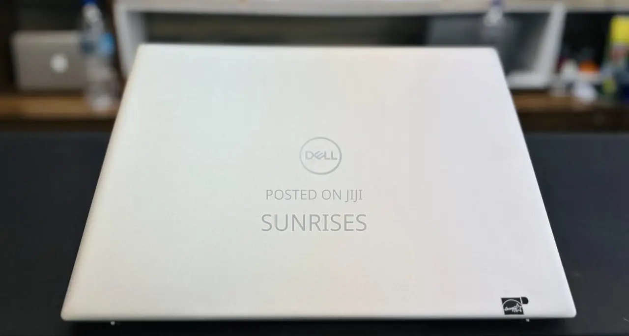 New Laptop Dell Inspiron 15 16GB Intel Core I7 SSD 512GB