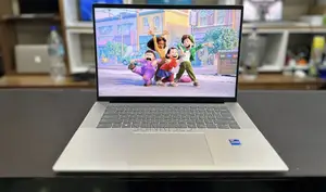 New Laptop Dell Inspiron 15 16GB Intel Core I7 SSD 512GB