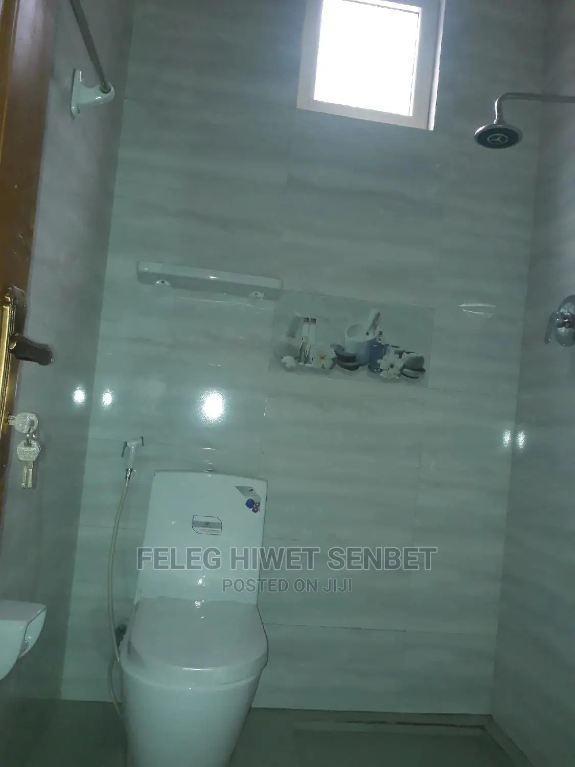 Furnished 5bdrm Villa in አአ, Bole for Sale