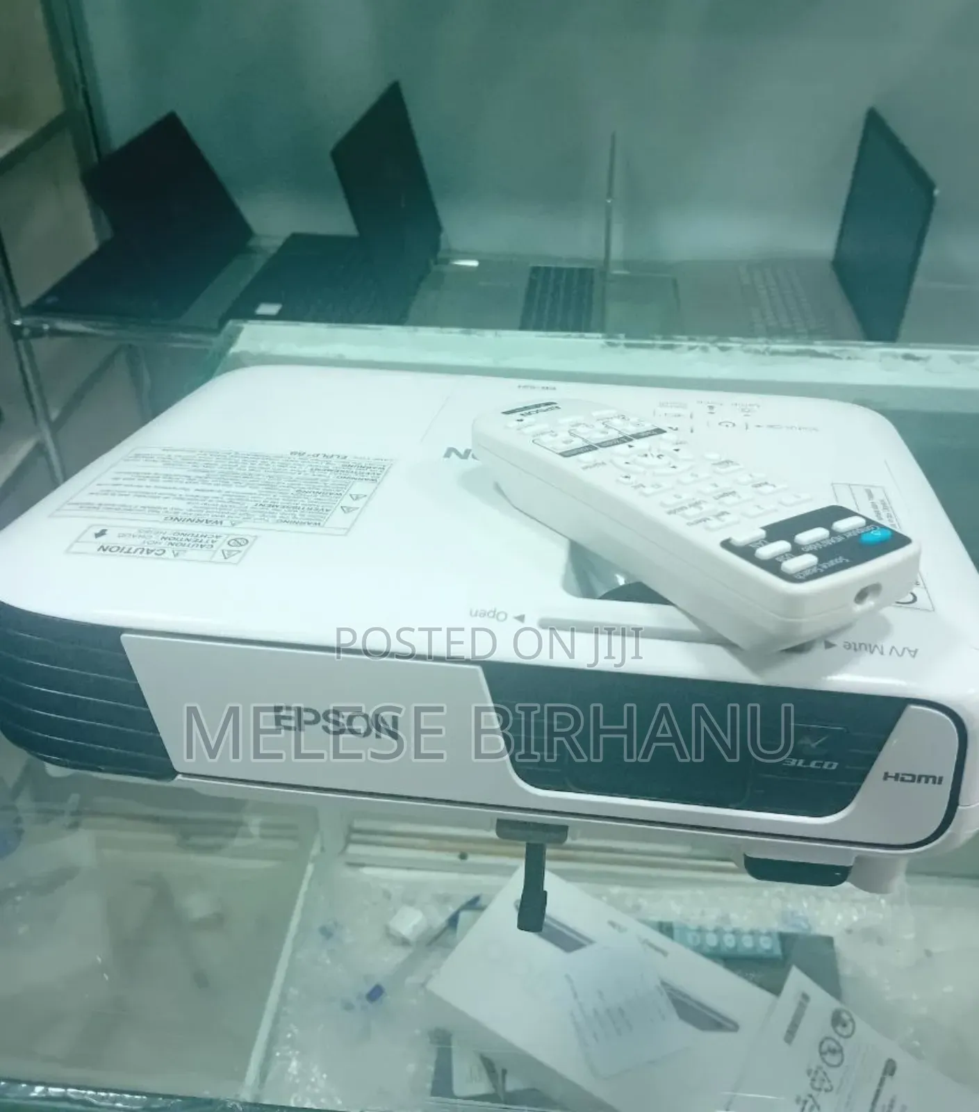 Epson EB-S31 Projector