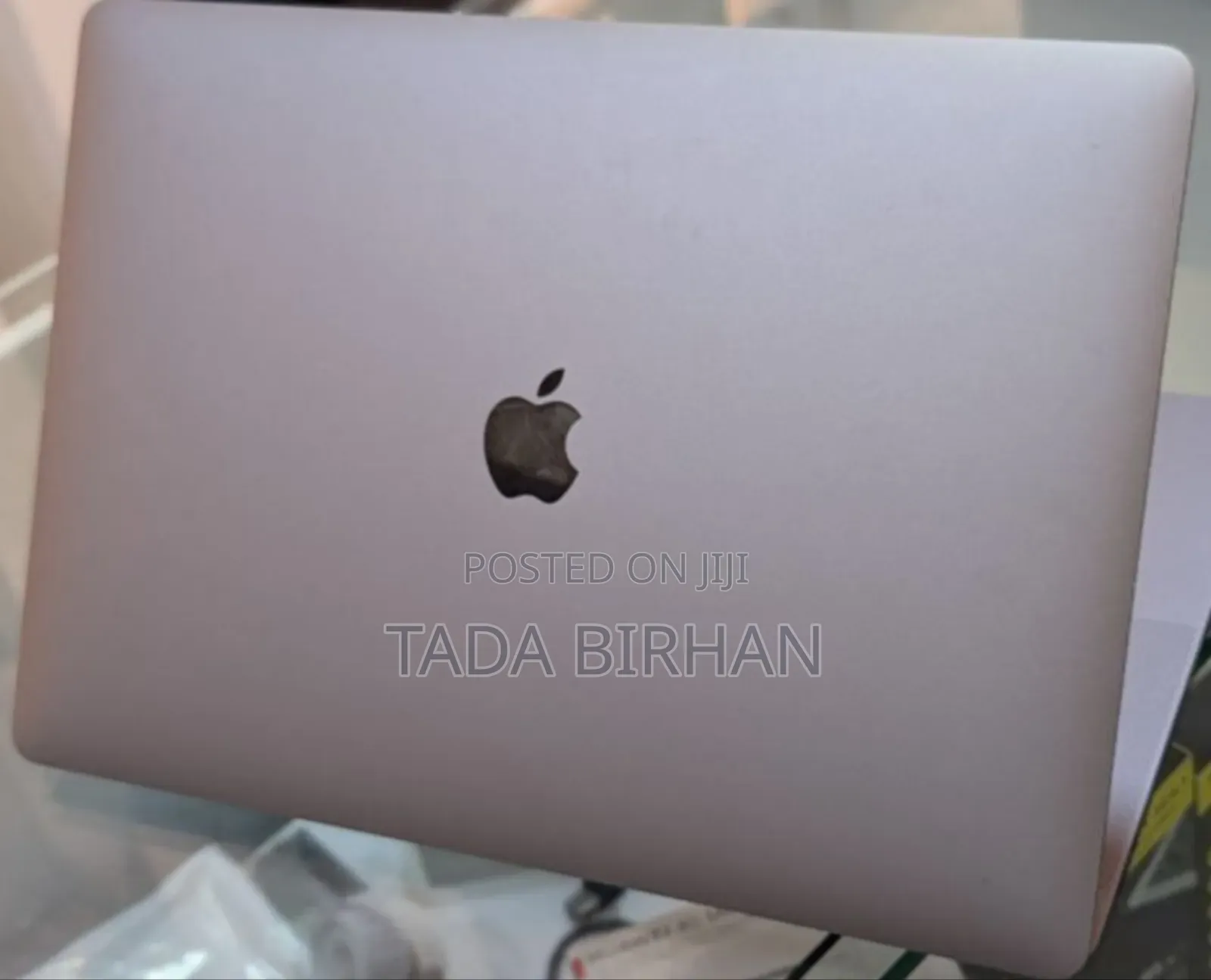 New Laptop Apple MacBook Pro 2019 16GB Intel Core I7 SSD 512GB