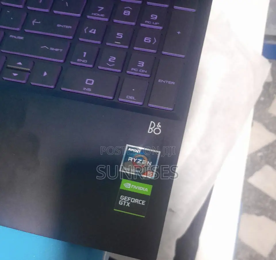 New Laptop HP Pavilion Power 15 8GB AMD Ryzen 5 SSD 512GB