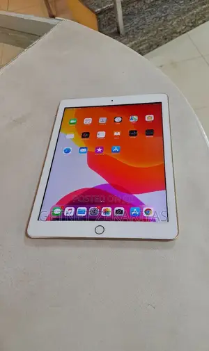 Photo - New Apple iPad 10.2 (2021) 32 GB