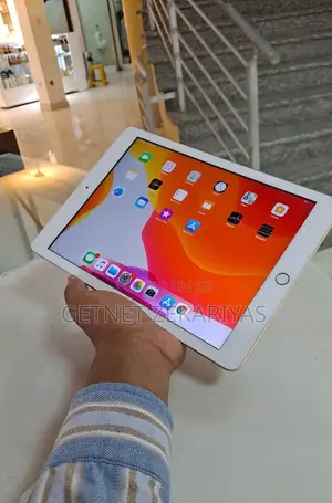 New Apple iPad 10.2 (2021) 32 GB