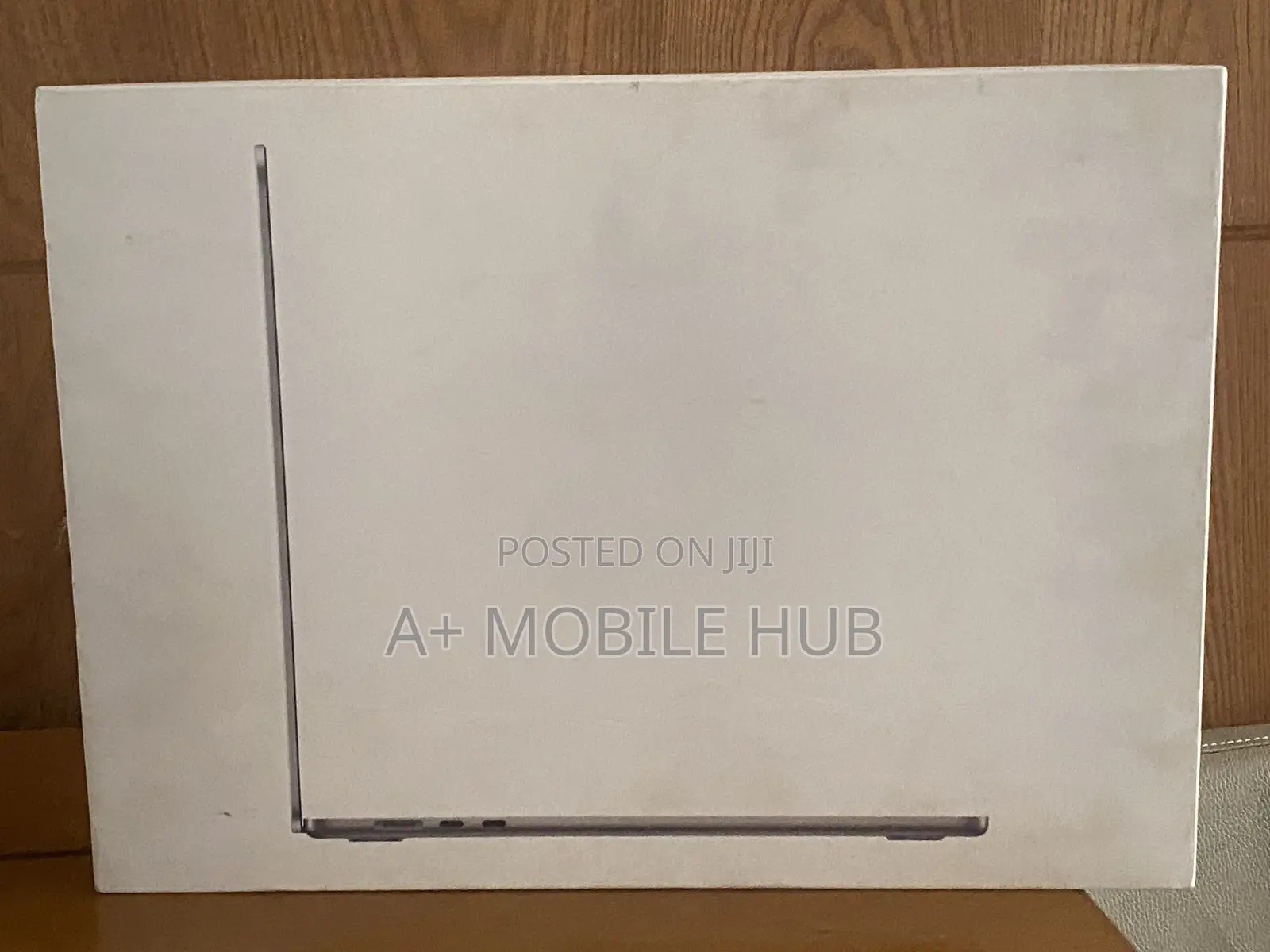 New Laptop Apple MacBook Air 2024 M3 15-Inch 8GB Apple M3 SSD 256GB