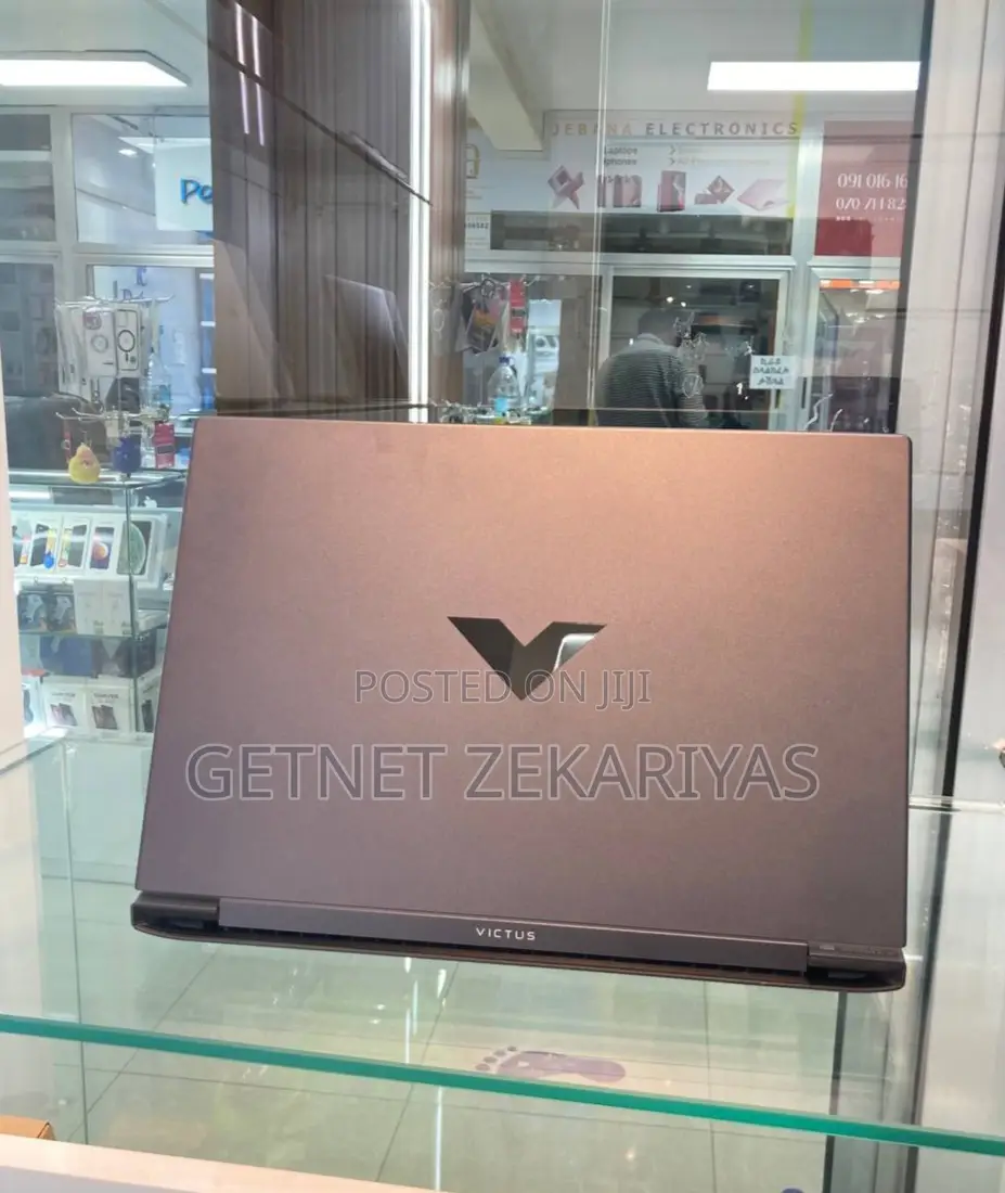New Laptop HP Victus 15 32GB Intel Core I7 SSD 1T