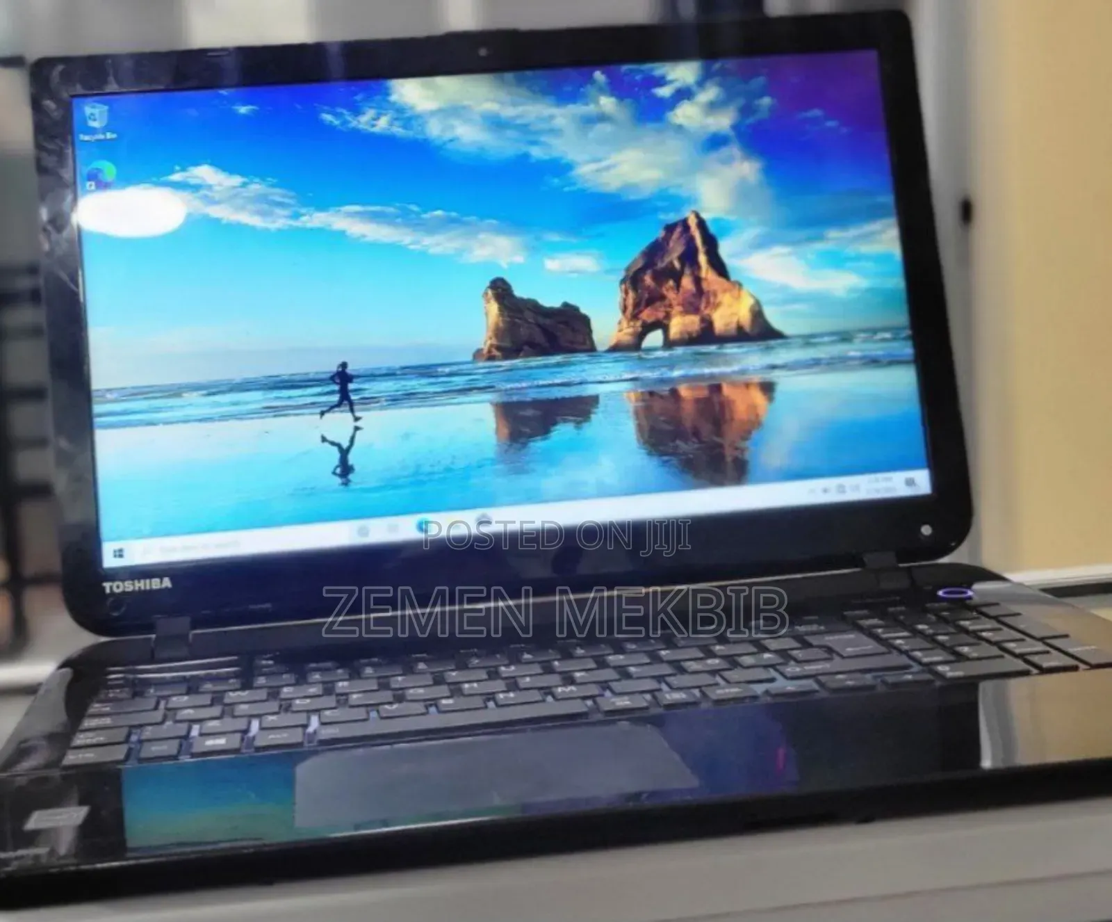 New Laptop Toshiba Satellite C55 4GB Intel Core I7 SSD 256GB