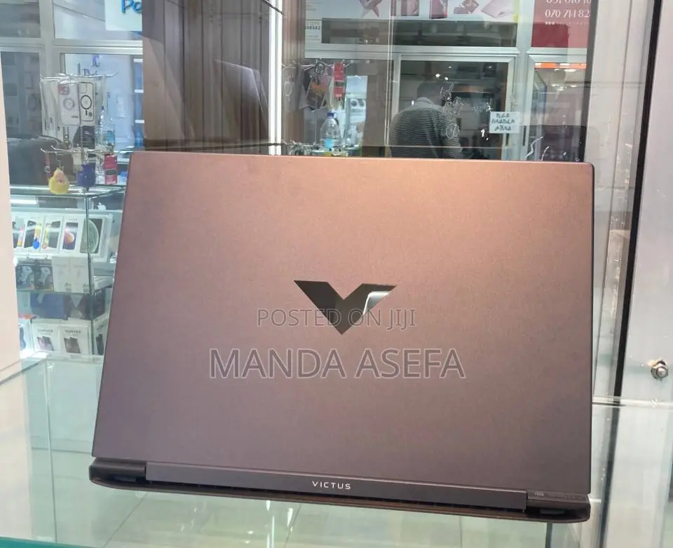New Laptop HP Victus 15 16GB Intel Core I7 SSD 1T