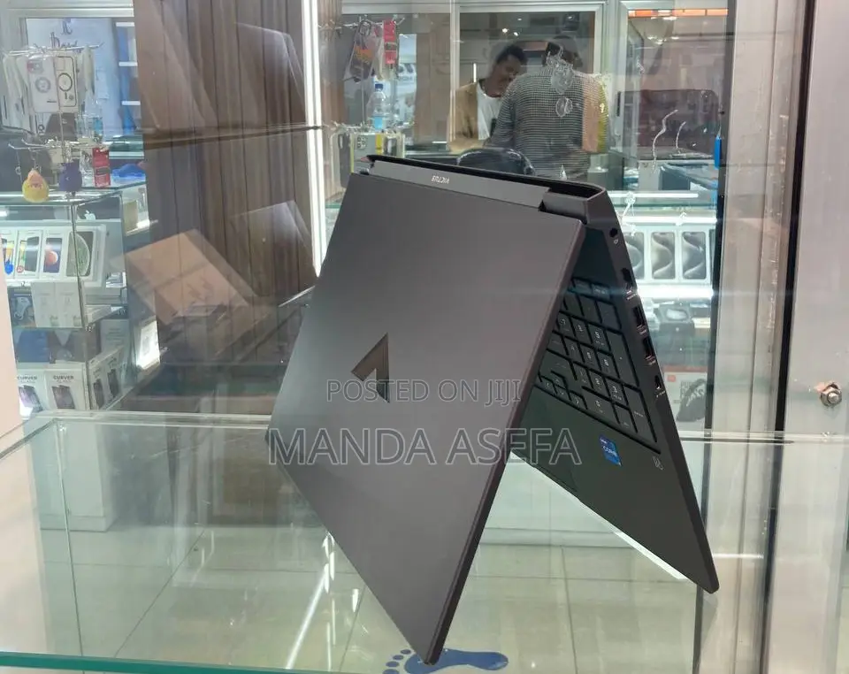 New Laptop HP Victus 15 16GB Intel Core I7 SSD 1T