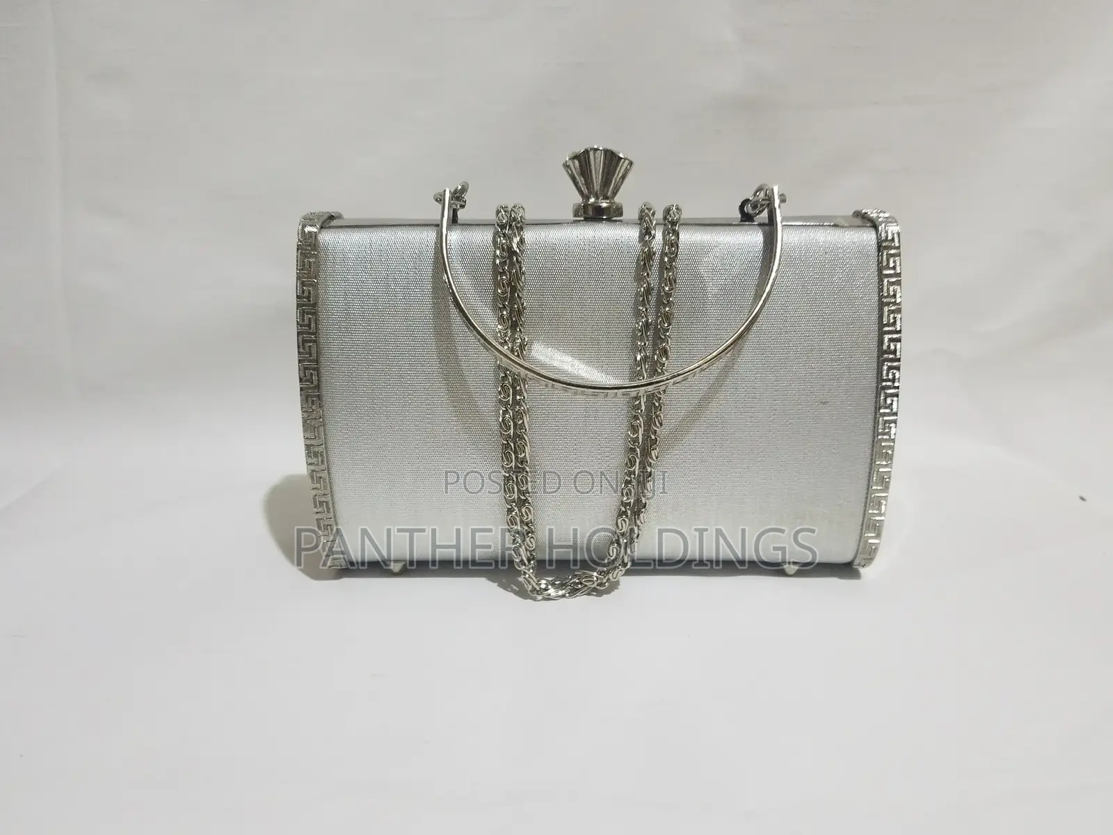 Elegant Silver Clutch Purse With Chain Strap Saar Signature