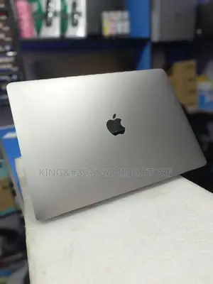 New Laptop Apple MacBook Pro 2022 M2 8GB Apple M2 SSD 256GB