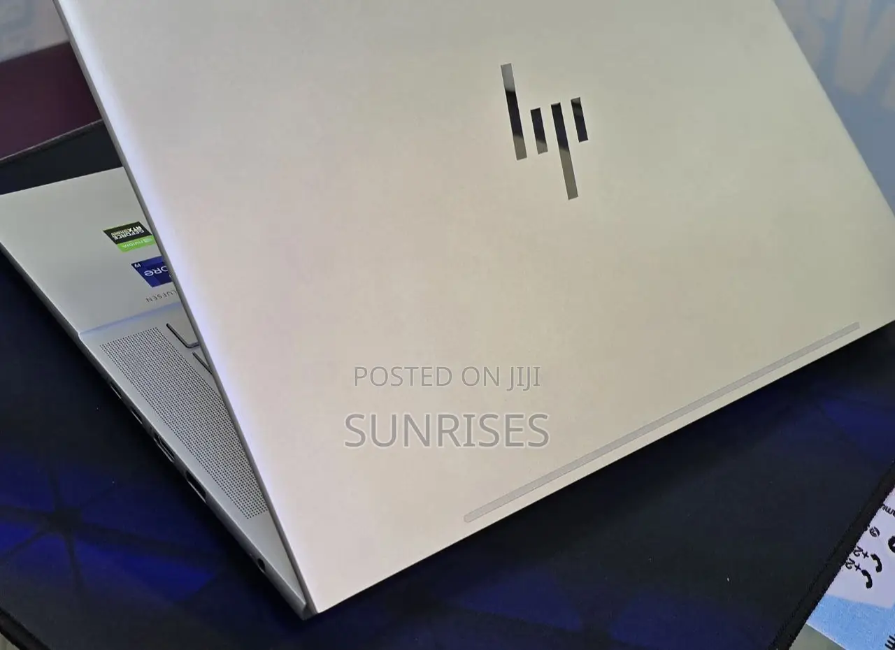 New Laptop HP Envy Pro 16GB Intel Core I9 SSD 512GB