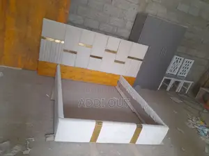 Photo - 1.50 አልጋ/Bed