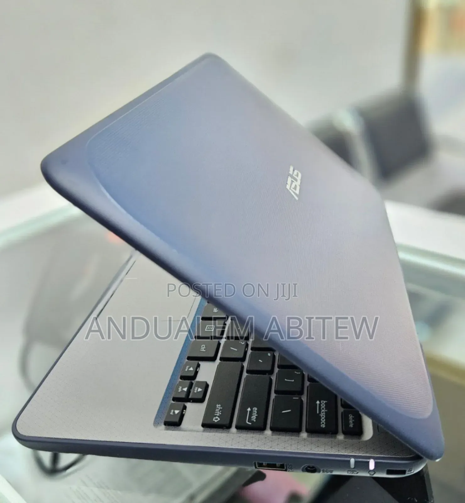 New Laptop Asus E203NAH 4GB Intel Pentium SSD 60GB