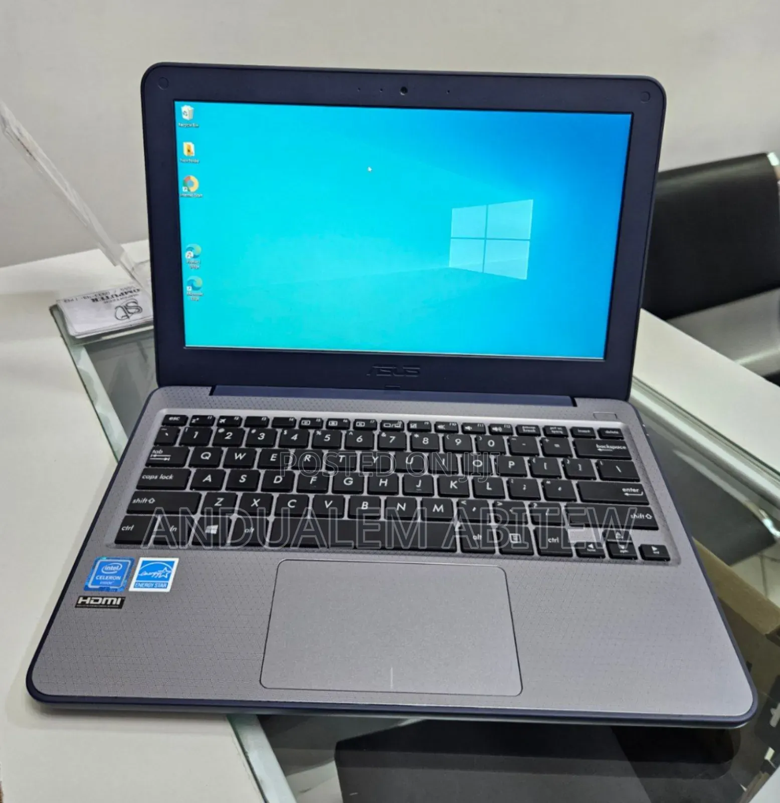 New Laptop Asus E203NAH 4GB Intel Pentium SSD 60GB