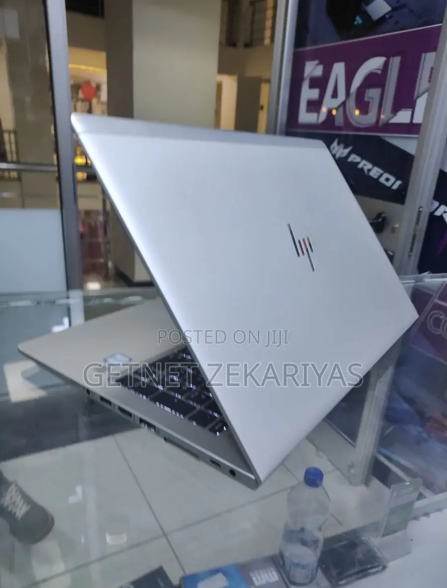 New Laptop HP EliteBook 850 8GB Intel Core I7 SSD 512GB