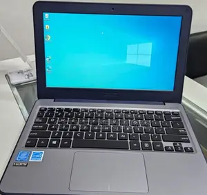 New Laptop Asus X54L 8GB AMD Ryzen 3 SSD 72GB