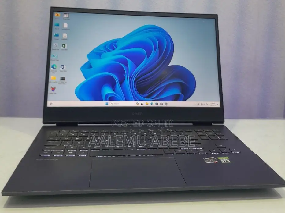 New Laptop HP Omen 16 16GB AMD Ryzen 7 SSD 1T