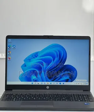 Photo - New Laptop HP Pavilion 15 8GB Intel Core I5 SSD 1T