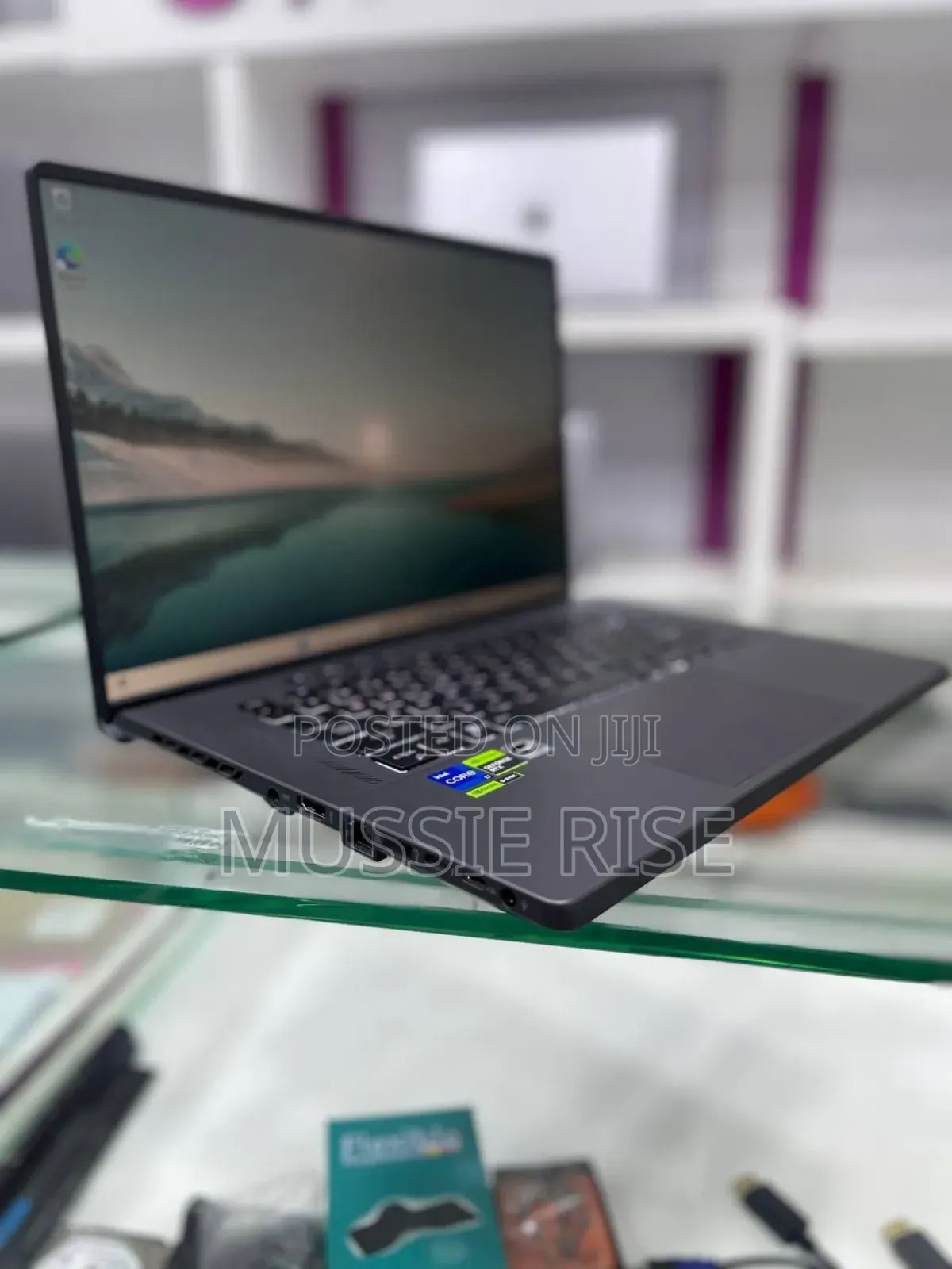 New Laptop Asus ROG Zephyrus G16 16GB Intel Core I7 SSD 512GB