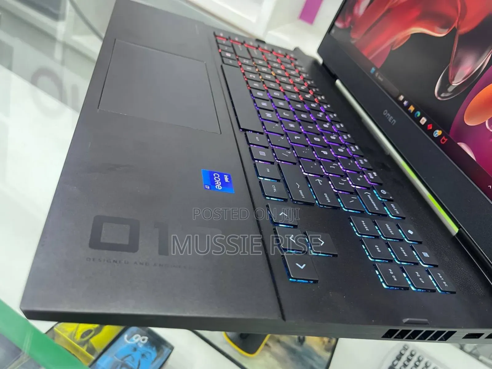 New Laptop HP Omen 17 16GB Intel Core I7 SSD 1T