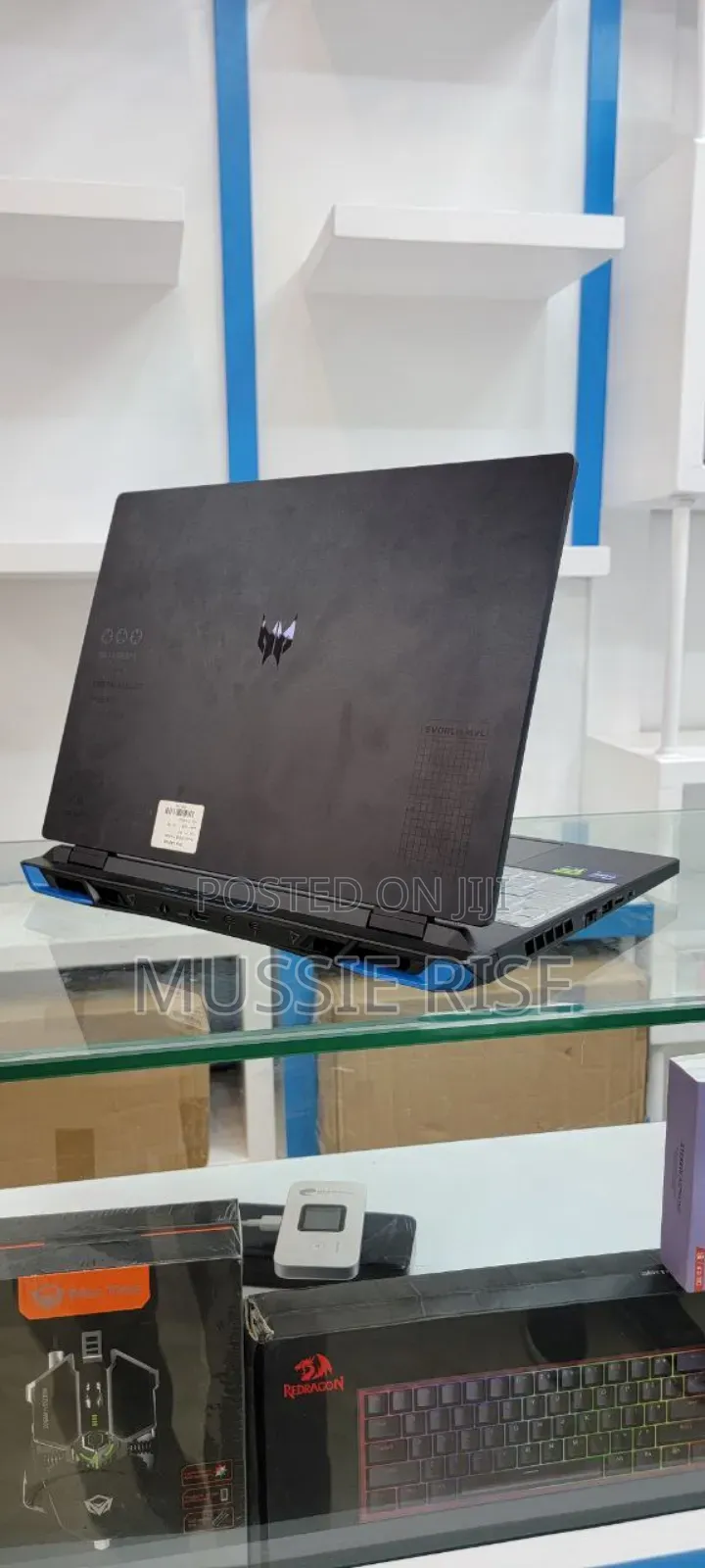 New Laptop Acer Predator Helios 300 16GB Intel Core I9 SSD 1T