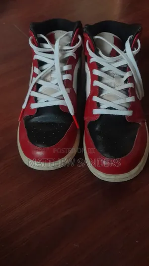 OG Air Jordan 1 Mid Chicago Black Toe