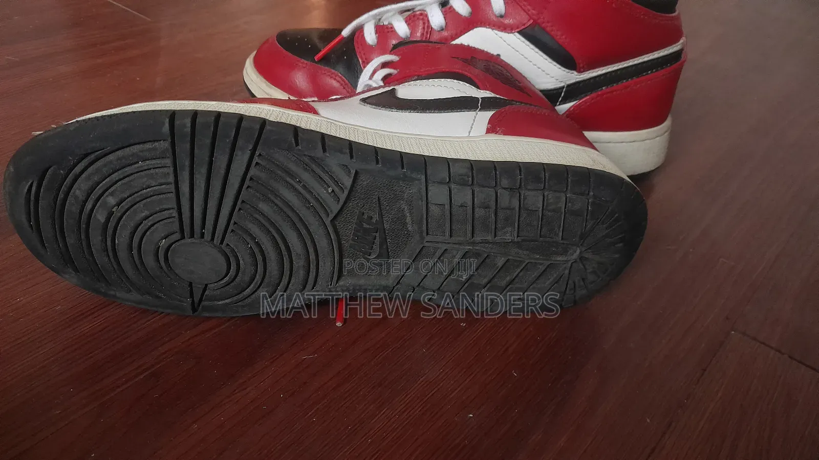 OG Air Jordan 1 Mid Chicago Black Toe
