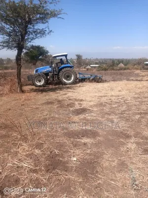 የሚሸጥ ትራክተር Tractor for Sale