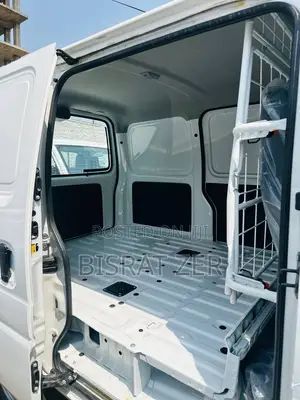 New Suzuki Eeco 1.2 Petrol FWD 2023 White