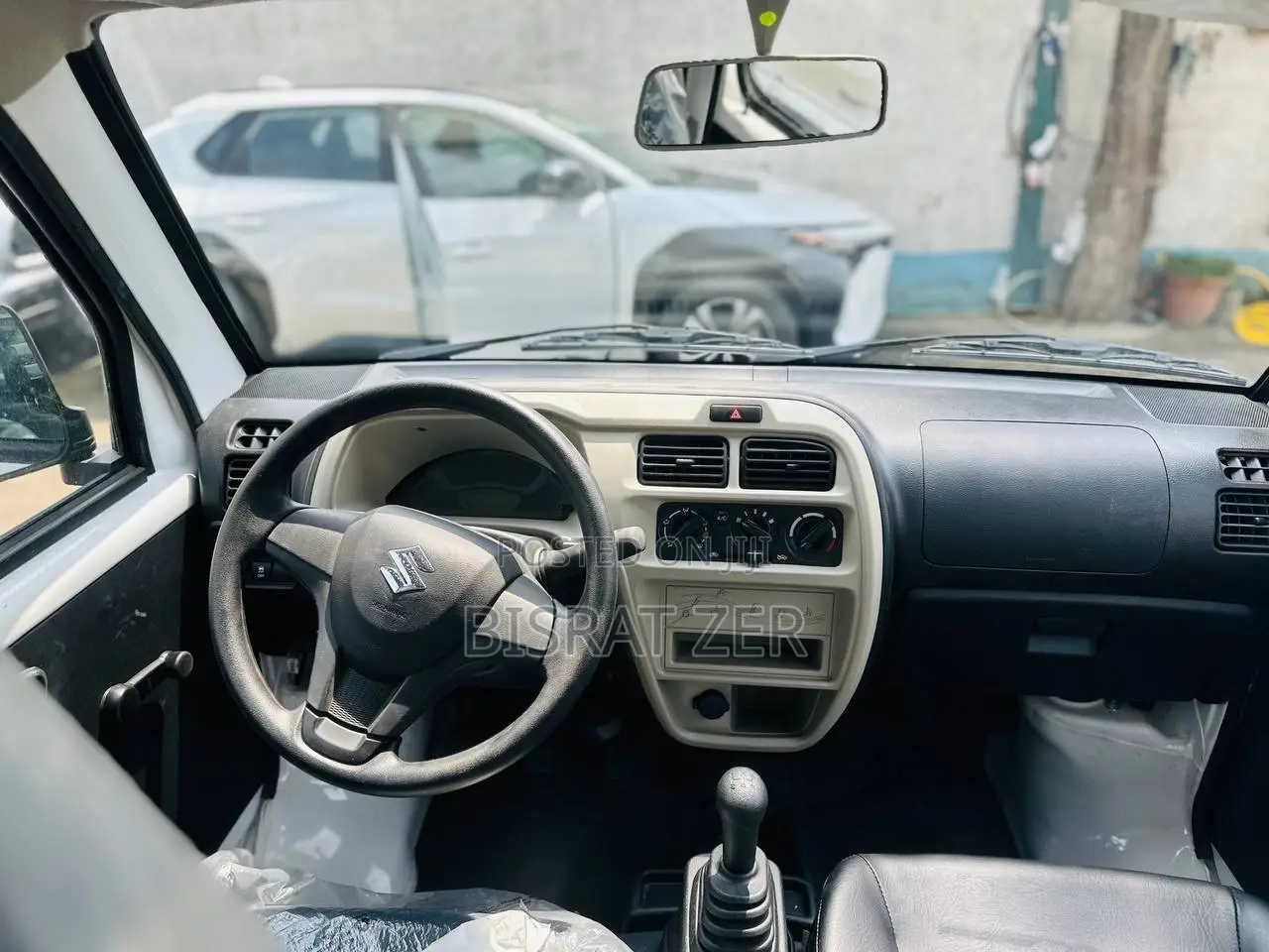 New Suzuki Eeco 1.2 Petrol FWD 2023 White