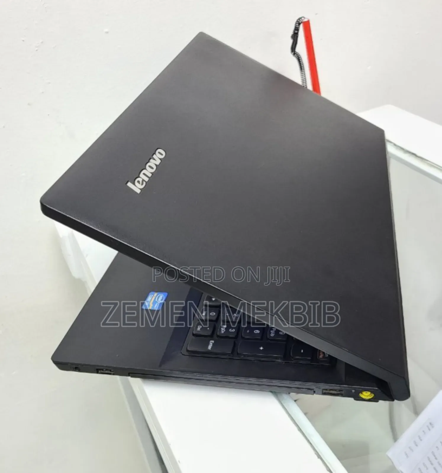 New Laptop Lenovo 4GB Intel Core I3 HDD 500GB
