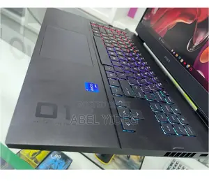 New Laptop HP Omen 17 16GB Intel Core I7 SSD 1T