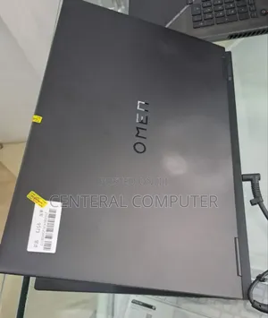 New Laptop HP 14-Dq1088wm 16GB Intel Core I7 SSD 1T