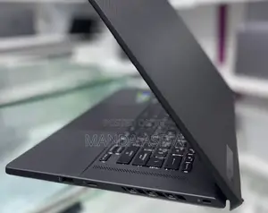 New Laptop Asus ROG Zephyrus G16 16GB Intel Core I7 SSD 512GB